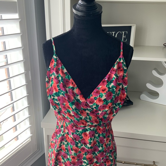 OLIVIA + JAMES Floral Red Pink Purple Midi Sleeveless V-Neck Dress Size Small - Picture 13 of 16